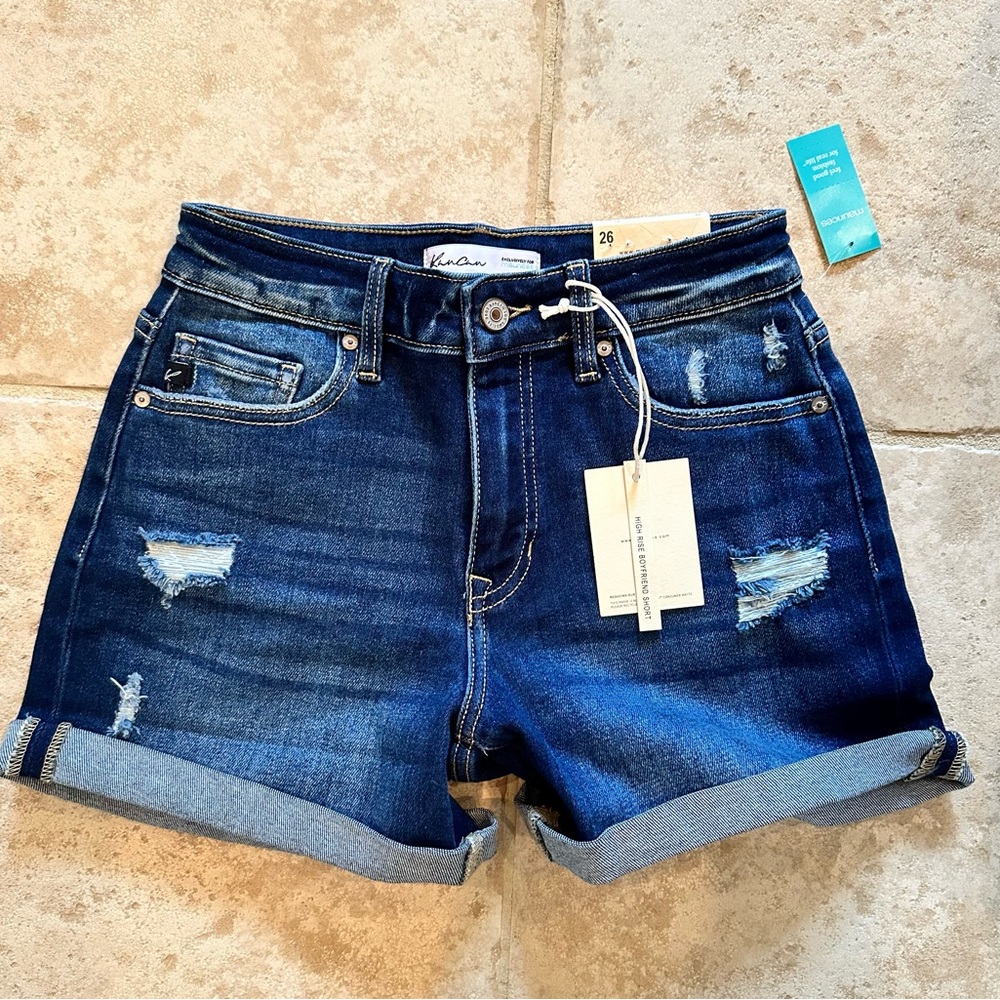 KenCan NWT Women's Distressed Blue Jean Shorts